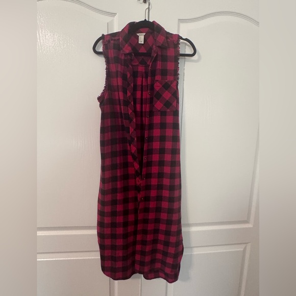 Forever 21 Plaid Button Down Cutoff - Picture 1 of 4